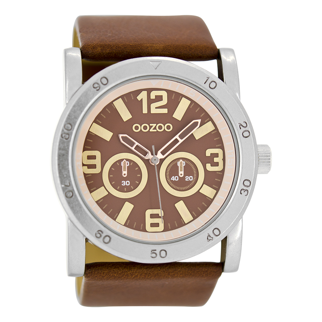 OOZOO Montre en couleur argent avec bracelet en cuir en marron - C8306
